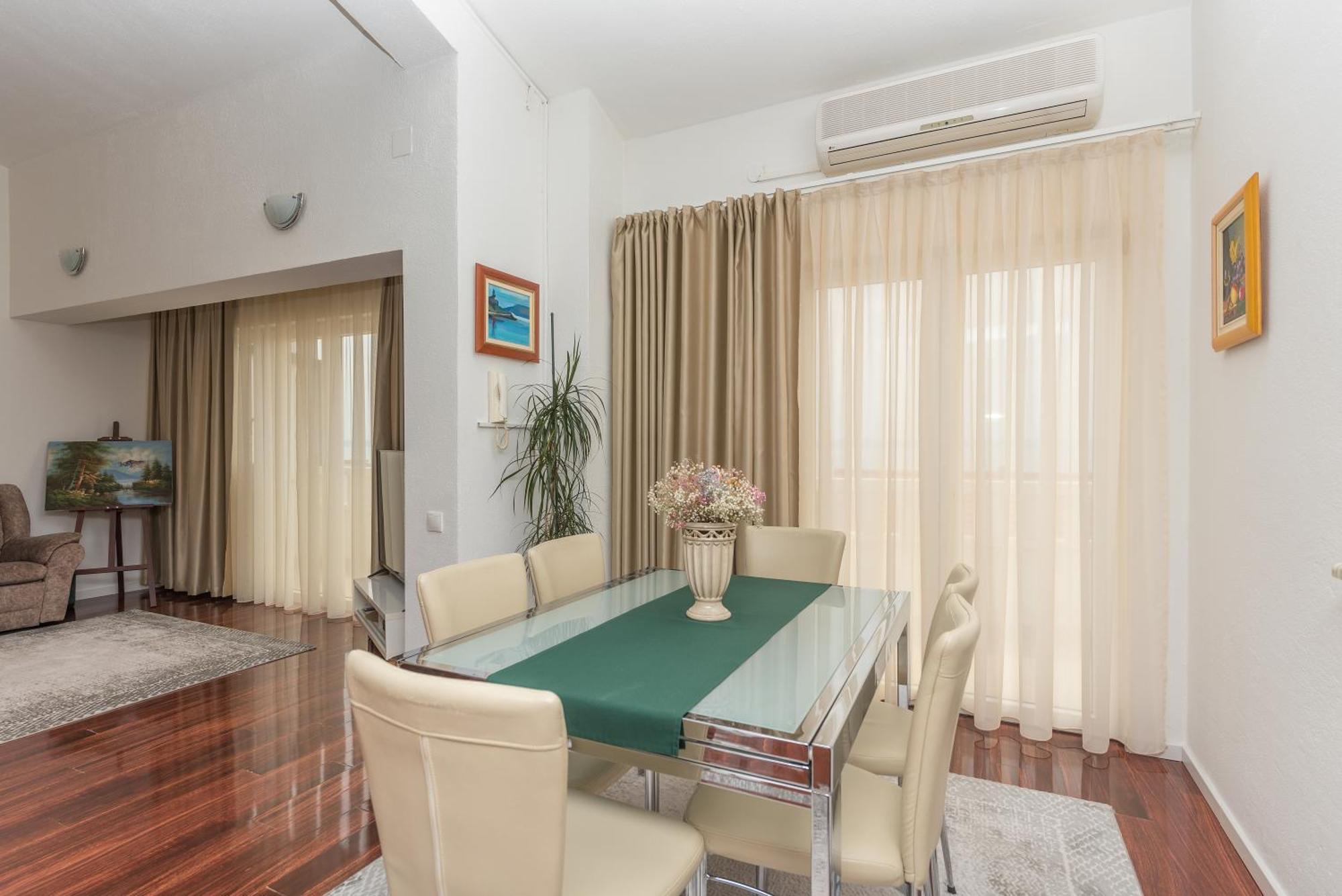 Apartman Filipovic มาคาร์สกา ภายนอก รูปภาพ