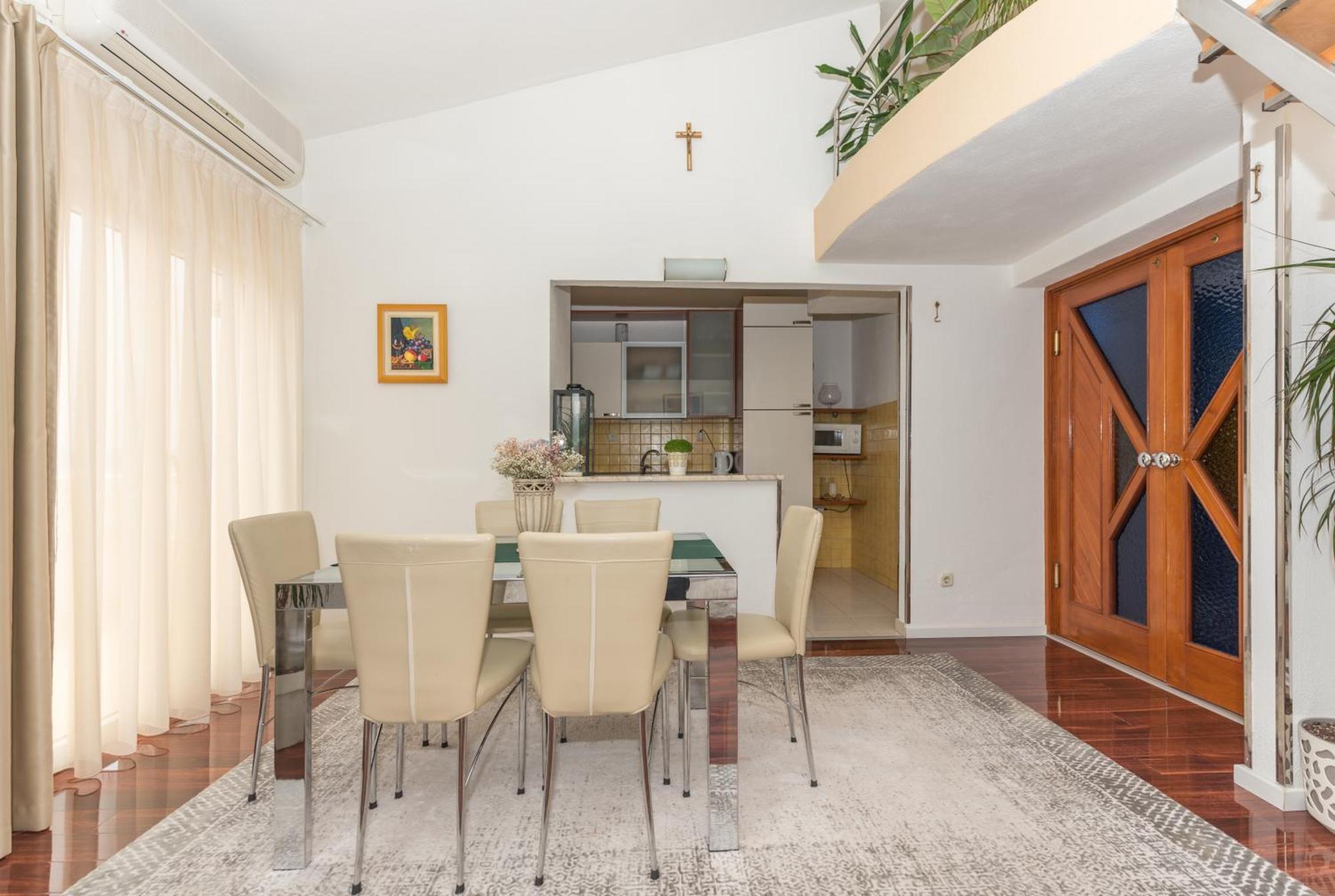 Apartman Filipovic มาคาร์สกา ภายนอก รูปภาพ