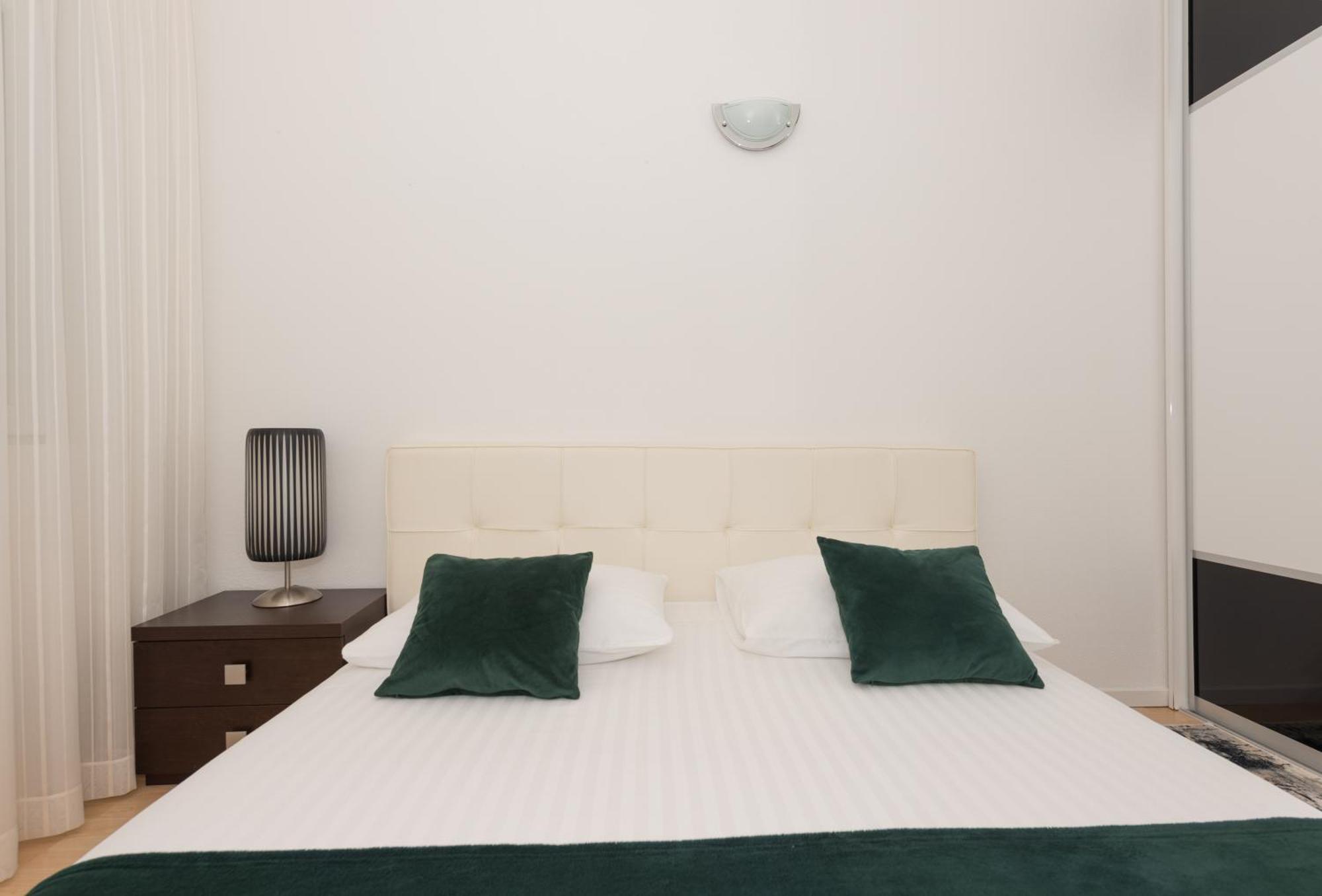 Apartman Filipovic มาคาร์สกา ภายนอก รูปภาพ