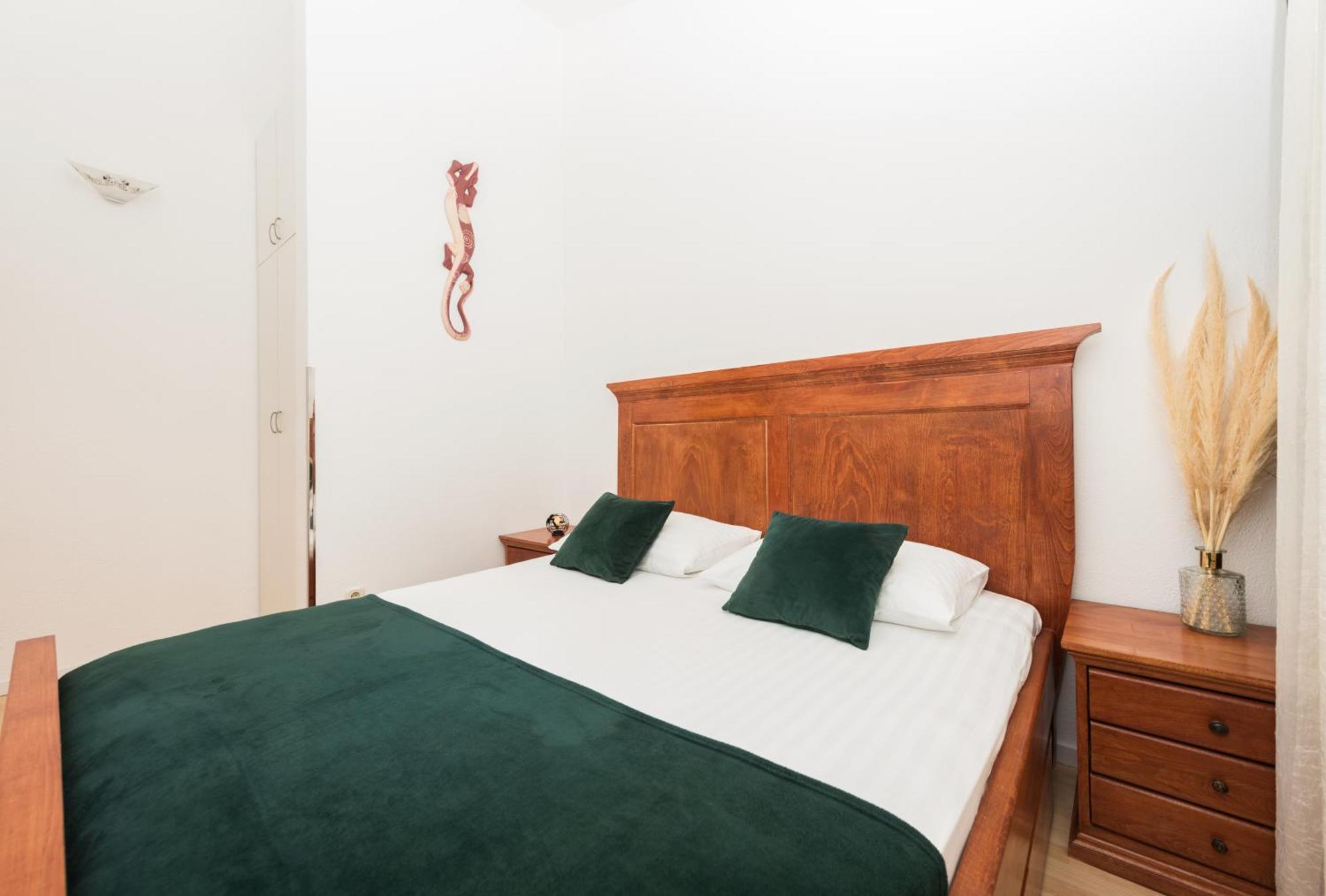 Apartman Filipovic มาคาร์สกา ภายนอก รูปภาพ